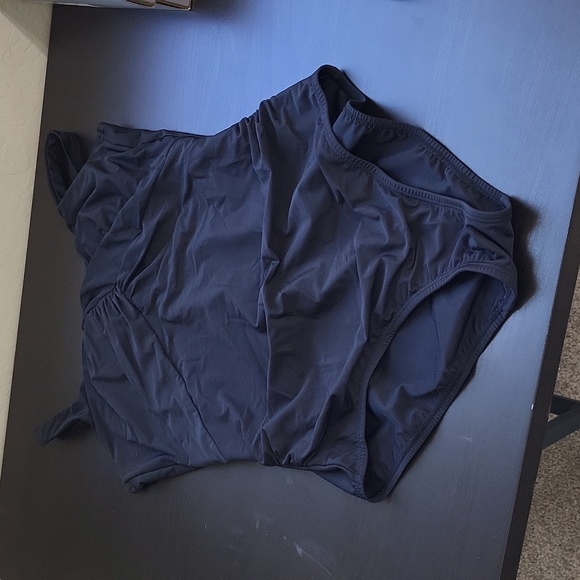 Lands' End Black One-Piece Swimsuit Criss-Cross Back Size 14D - Picture 1 of 8